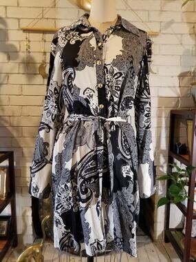 Single Dress Galina Sobolev Black White Paisley Dagger Collar Tunic Dress L